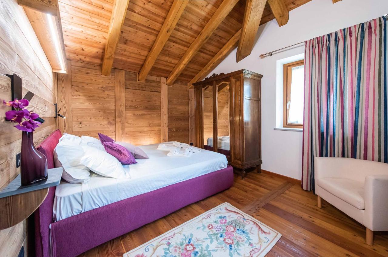 Au Berceau Du Bien-Etre Villa Chambave Buitenkant foto