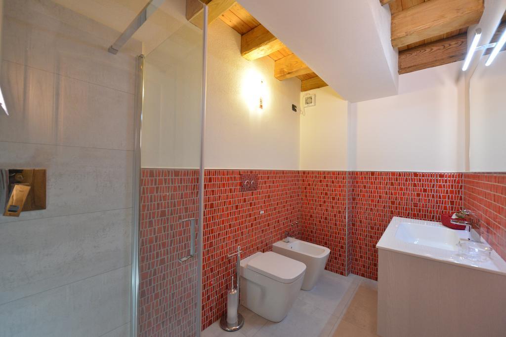 Au Berceau Du Bien-Etre Villa Chambave Buitenkant foto