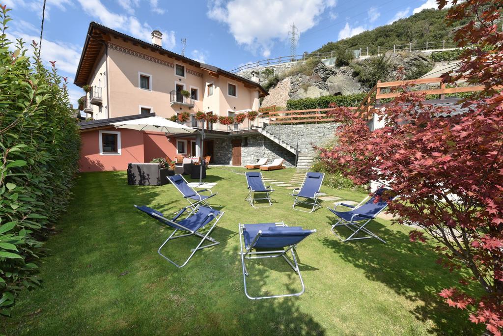 Au Berceau Du Bien-Etre Villa Chambave Buitenkant foto