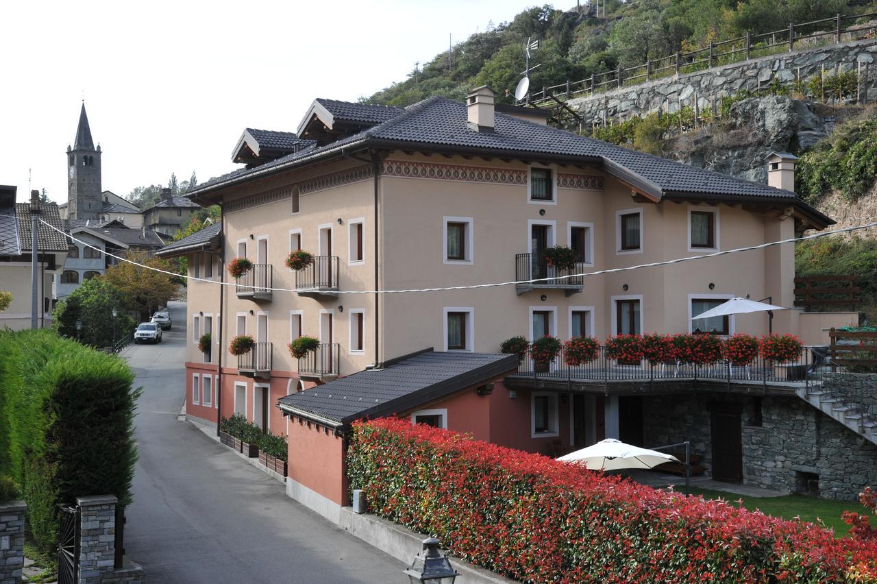 Au Berceau Du Bien-Etre Villa Chambave Buitenkant foto